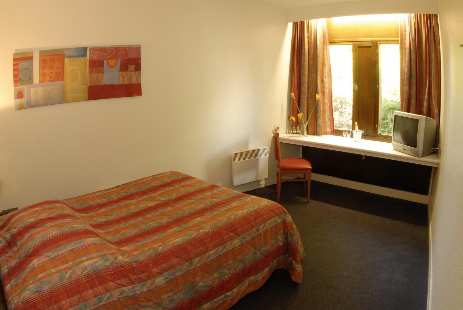 Hotel Agena Faches-Thumesnil Bagian luar foto