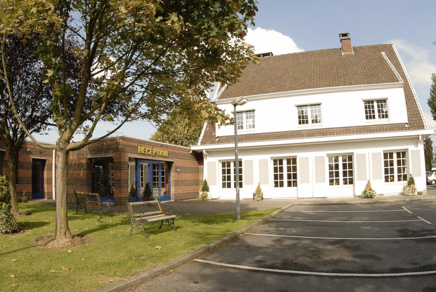 Hotel Agena Faches-Thumesnil Bagian luar foto